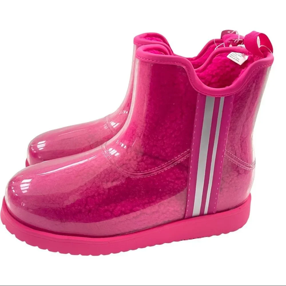 NWT Faux Sherpa Boots from Time and Tru - Picture 3 of 9